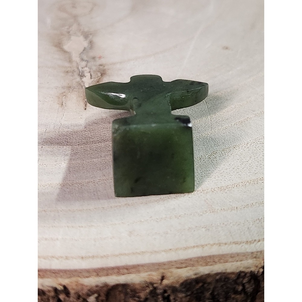 Jade Hand Carved Thunderbird Totem Pole Statue Figure Native North American 1.5" - Picture 6 of 9